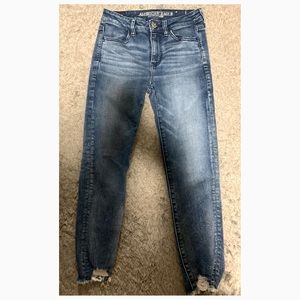 American Eagle Jeans Size 4 Mid Rise